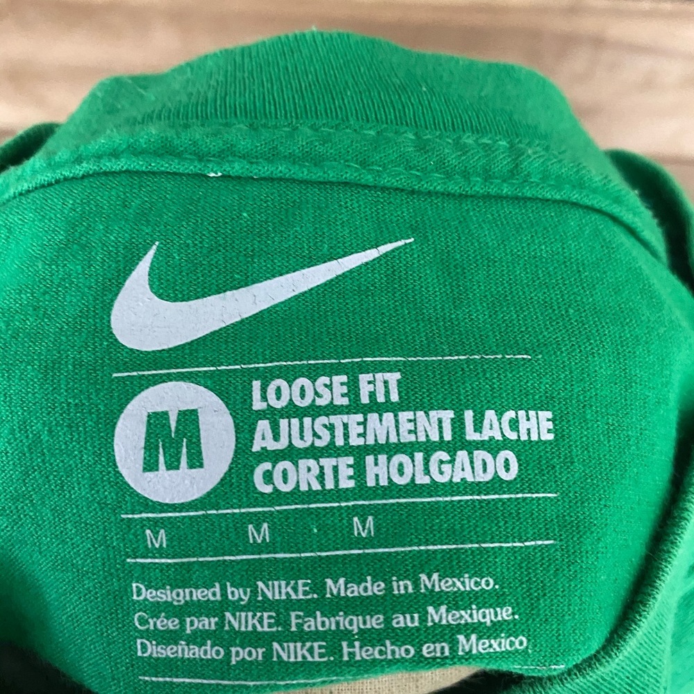 Nike athletic department green Spellout shirt - Picture 5 of 6